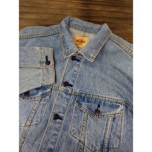 Hard Rock Cafe VTG Blue Jean Trucker Jacket Atlantic City Size Large Save Planet